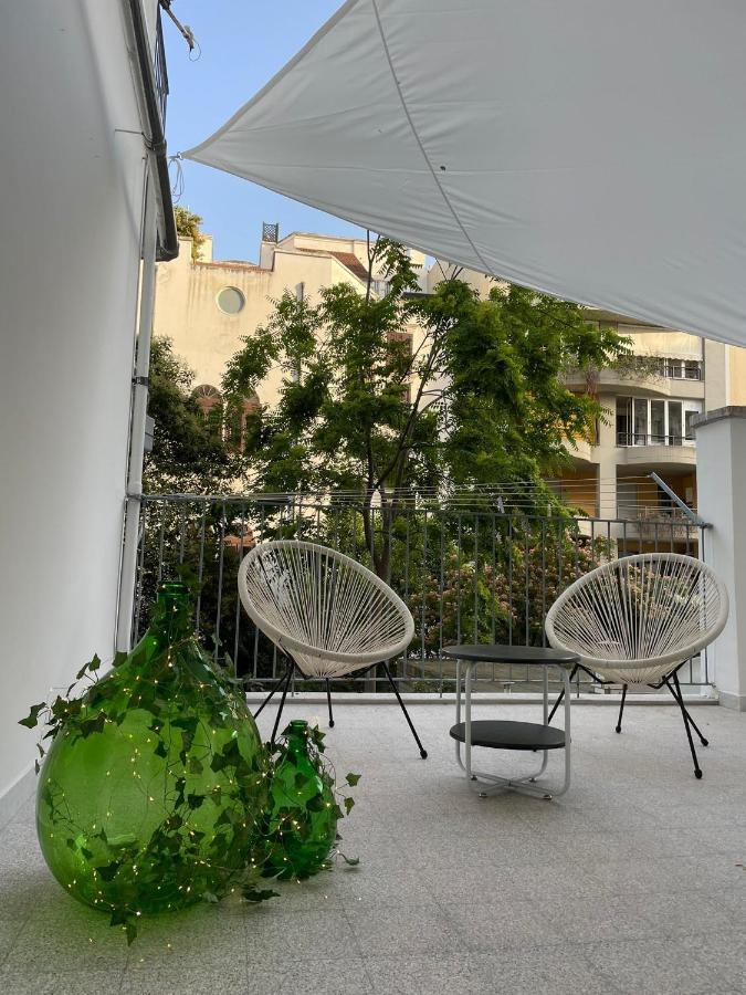 Comfort Apartment And Terrace Nel Cuore Di Bari Exterior foto